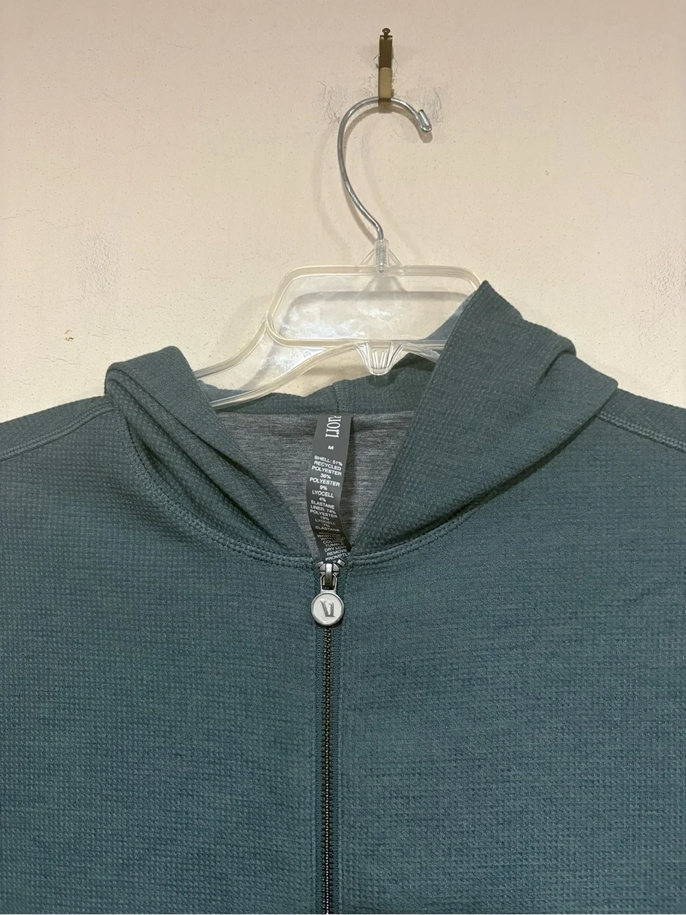 NWT VUORI MENS PERFORMANCE WAFFLE ZIP HOODIE 2.0 SIZE MEDIUM